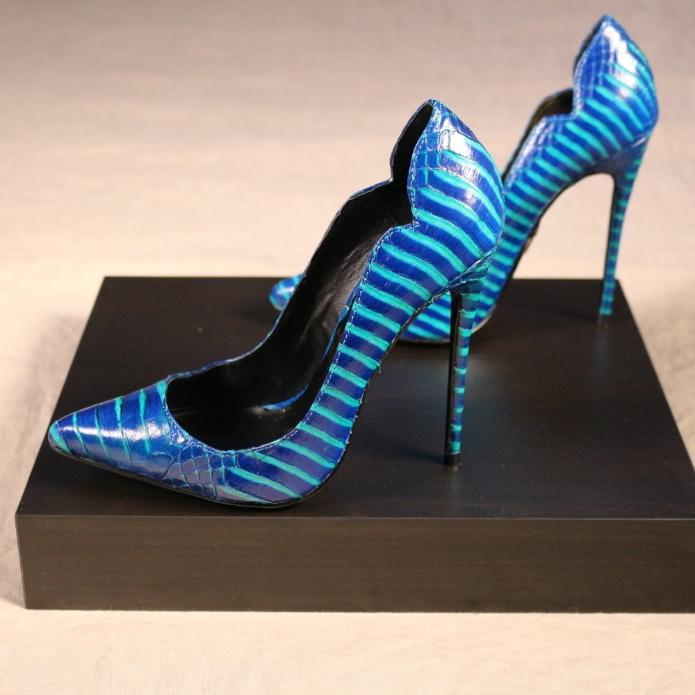 NEW Lust for Life Kash Snakeskin Stilleto Pumps